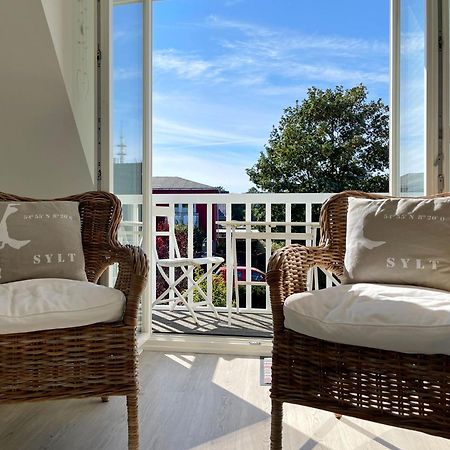 Haus Duenenrose App 2 Mit Balkon Apartman Westerland Kültér fotó