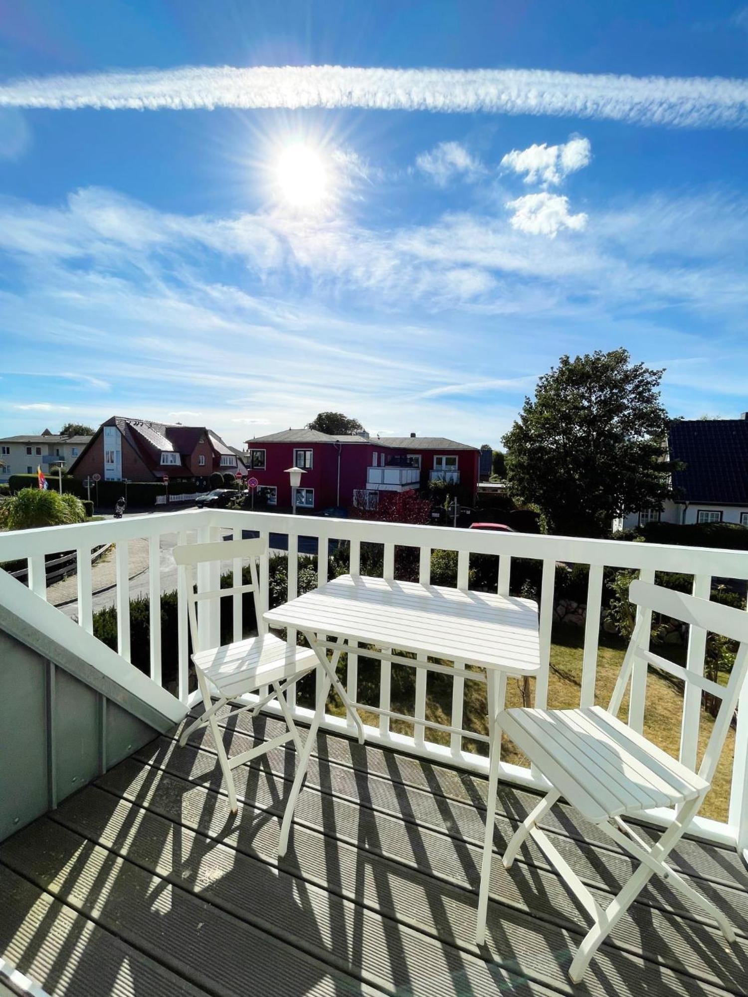 Haus Duenenrose App 2 Mit Balkon Apartman Westerland Kültér fotó