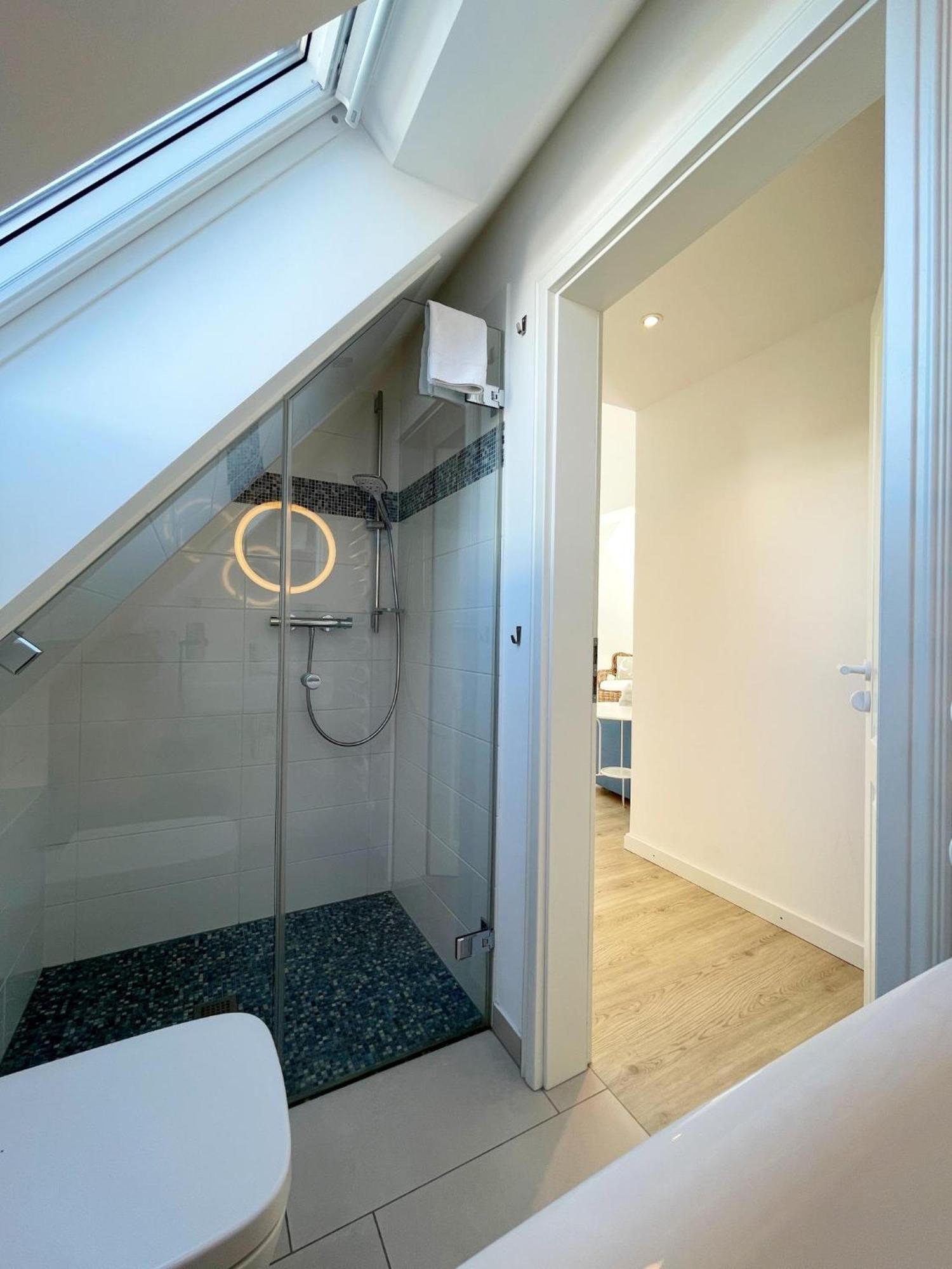 Haus Duenenrose App 2 Mit Balkon Apartman Westerland Kültér fotó